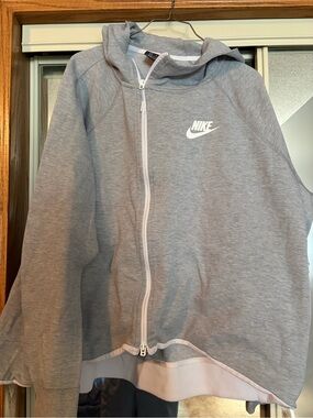 Nike Gray Full-Zip Hooded Sweatshirt with White Logo